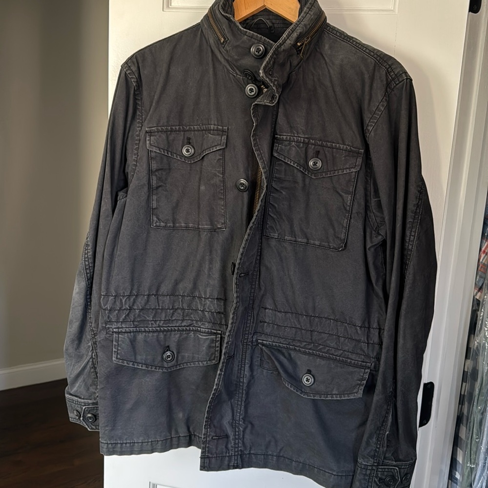 Old navy midweight jacket (size m)